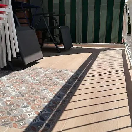 Cosy Flat In Comarruga! Free Wifi!! *