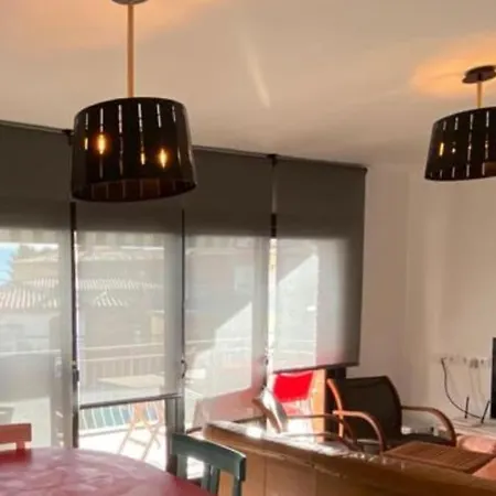 Cosy Flat In Comarruga! Free Wifi!! شقة كوماروغا