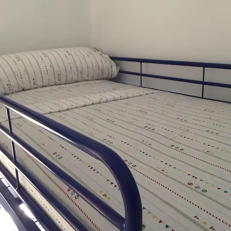 Cosy Flat In Comarruga! Free Wifi!! شقة