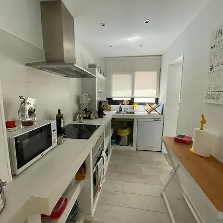 Cosy Flat In Comarruga! Free Wifi!! شقة *